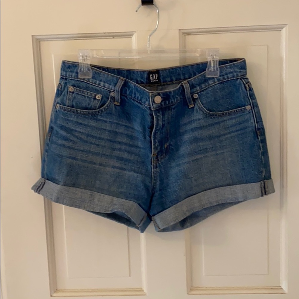 Light wash denim shorts